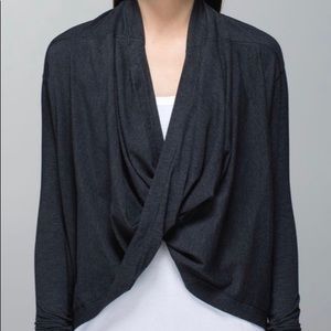 XL front twist sweater. LULULEMON